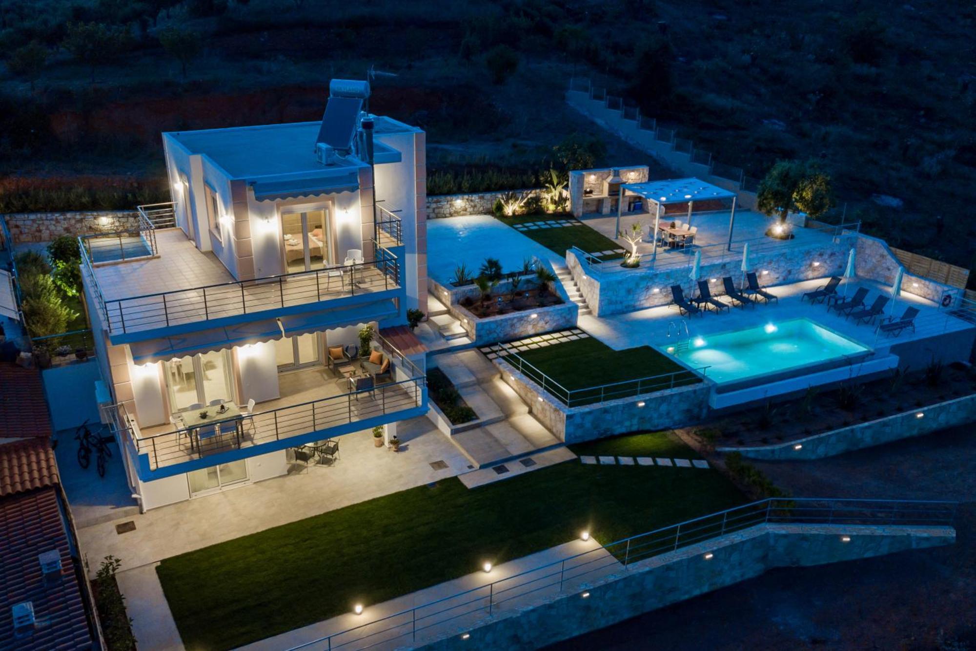 Villa Oasis Galatás المظهر الخارجي الصورة